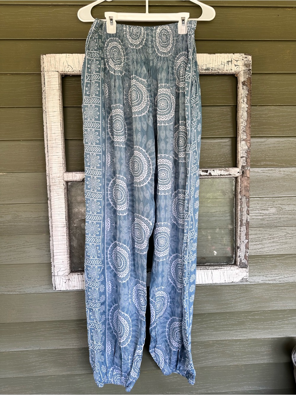Boho Wide-Leg Pants in Blue Mandala Print